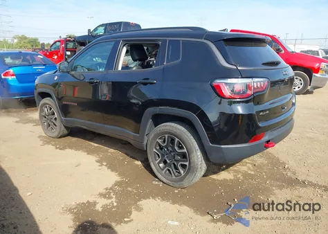 2020 Jeep Compass Trailhawk 4X4 from USA, damaged, VIN 3C4NJDDB6LT138770